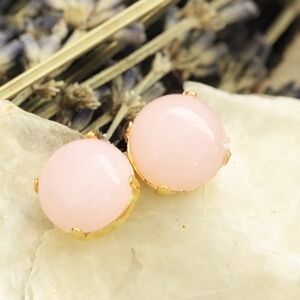 Elegant Soft Light Pink Stud Earrings In 18K Gold Plated